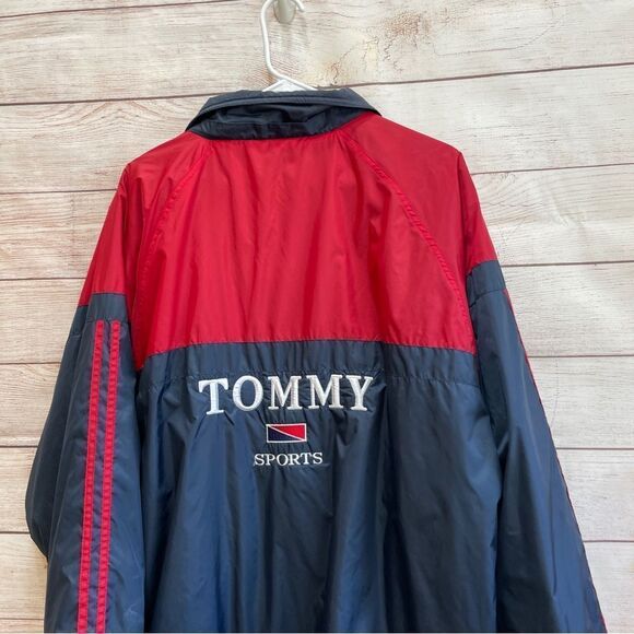 VINTAGE VENGO TOMMY SPORTS SPELL OUT WINDBREAKER - Picture 7 of 10